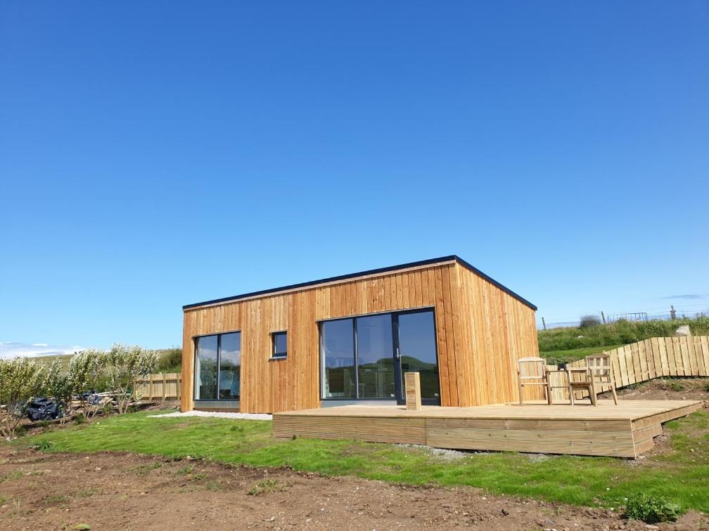 Flora'S Cliff View Villa Kilmuir  Bagian luar foto
